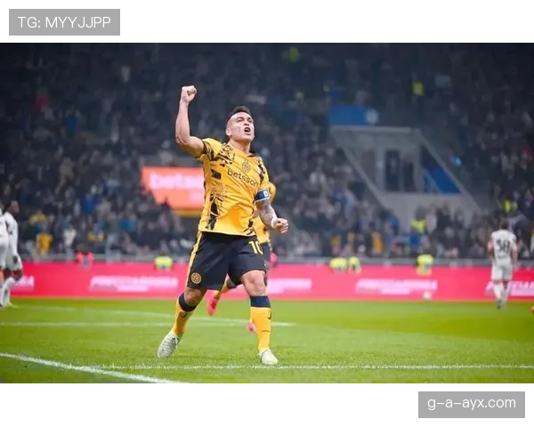 劳塔罗私人训练师揭秘：顶级状态与心理平衡的制胜秘诀